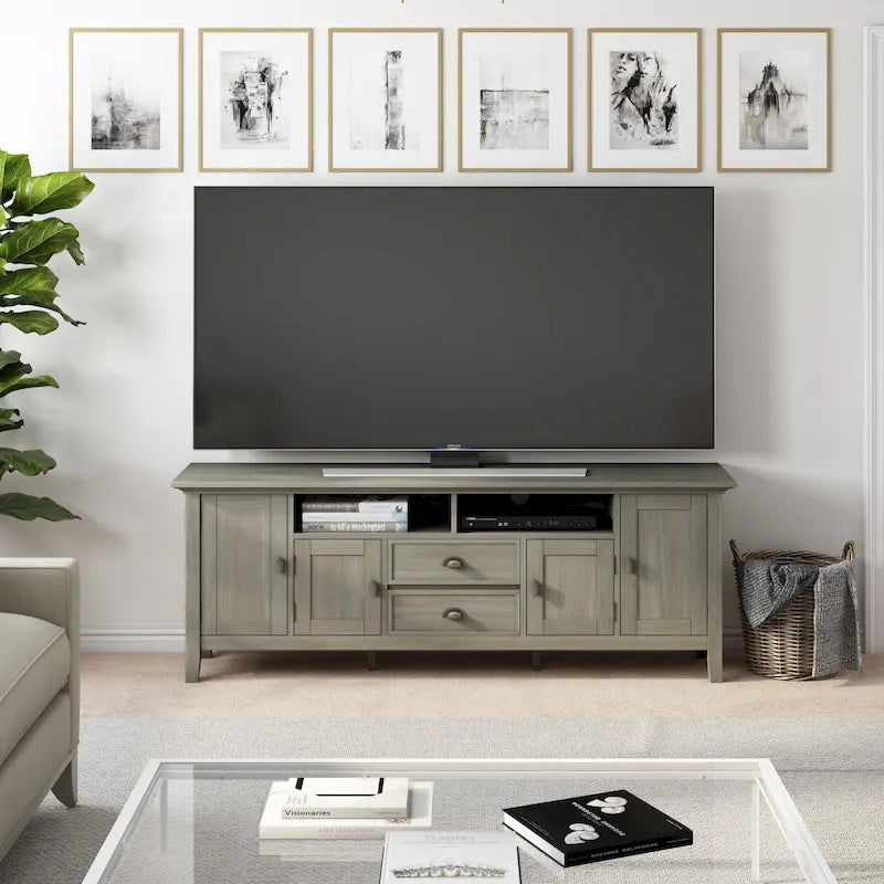 Meuble TV en bois massif de 183 cm de large pour téléviseurs jusqu'à 80 pouces - 183 L x 42 P x 66 H cm