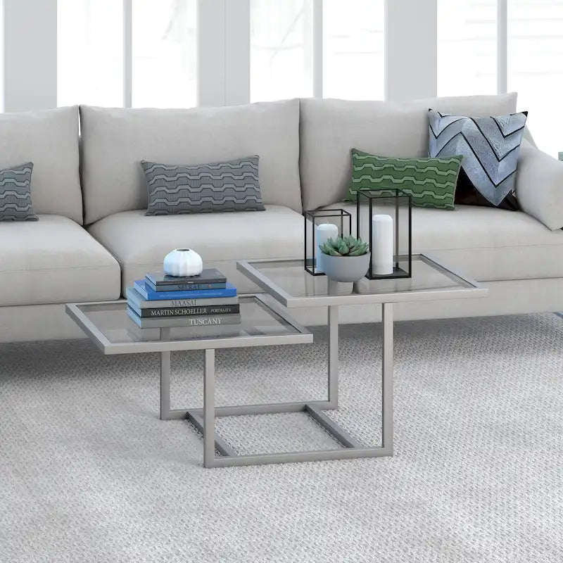 Table basse à deux niveaux avec plateaux en verre trempé